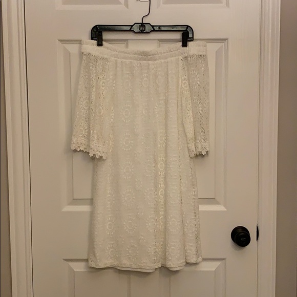 Xhilaration Dresses & Skirts - Strapless white lacy sundress size large